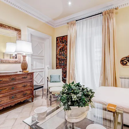 Rsh Spanish Steps Luxury ローマ