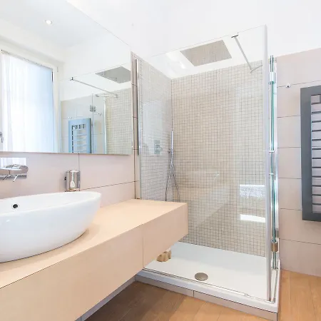 Rsh Spanish Steps Luxury Apartmán *